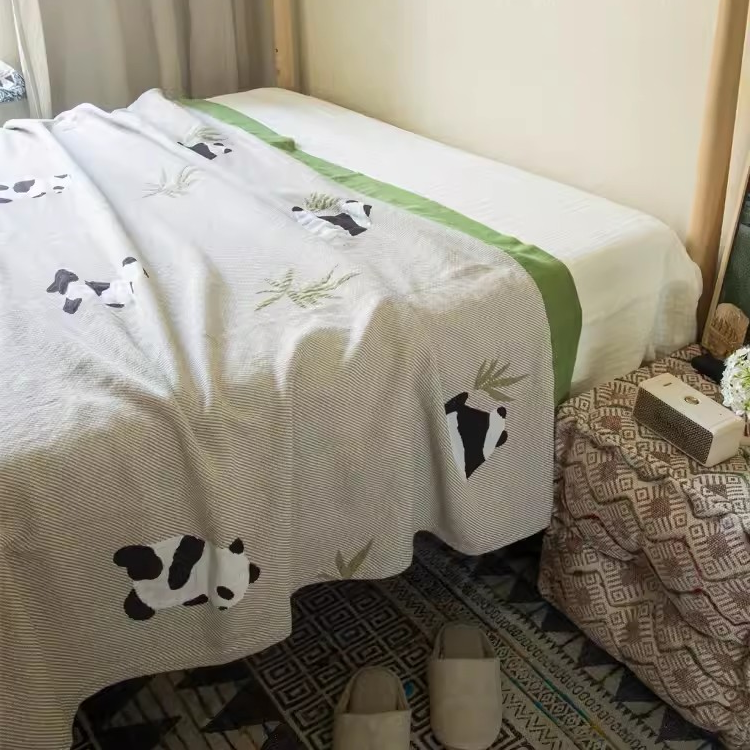 Cartoon Cotton Gauze Quilted Blanket