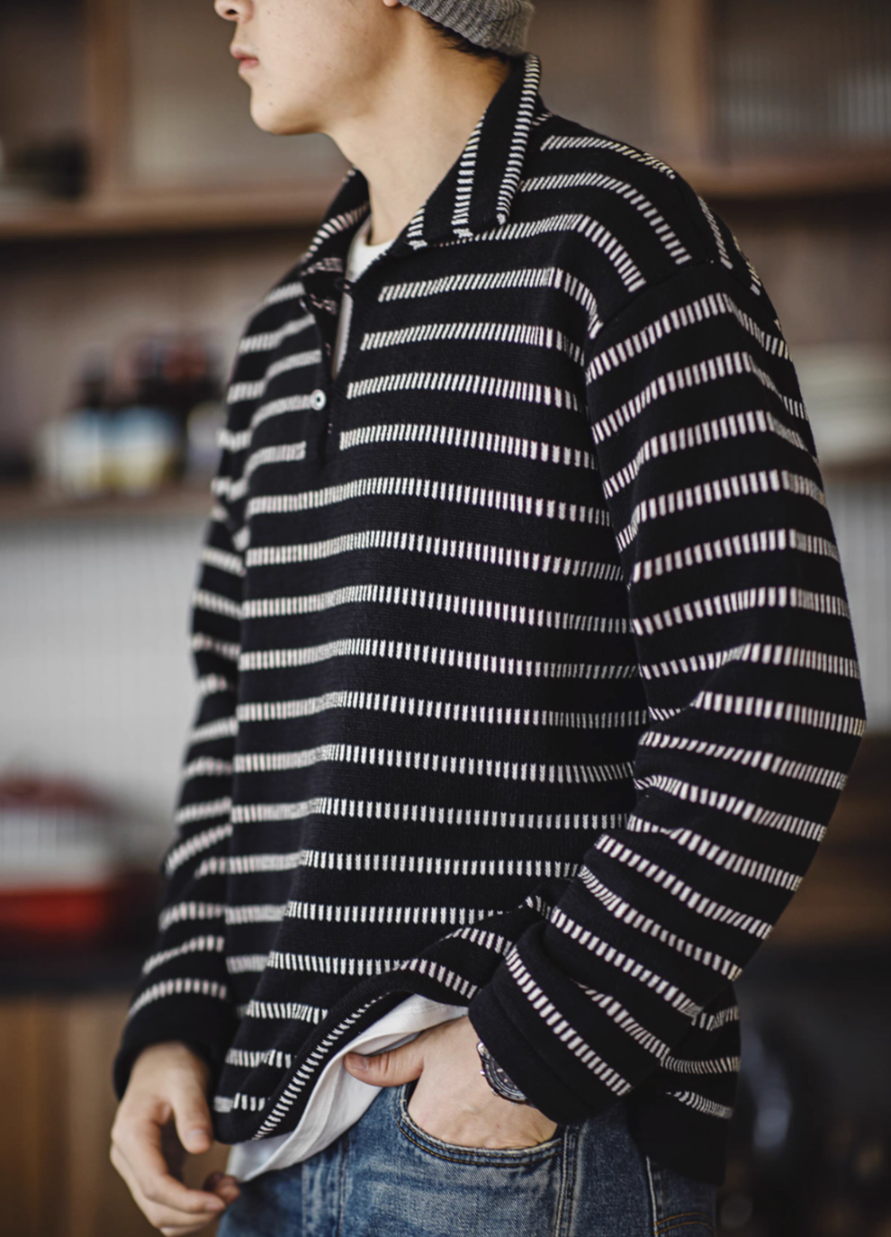 Arrow Feather Knit Polo Sweater