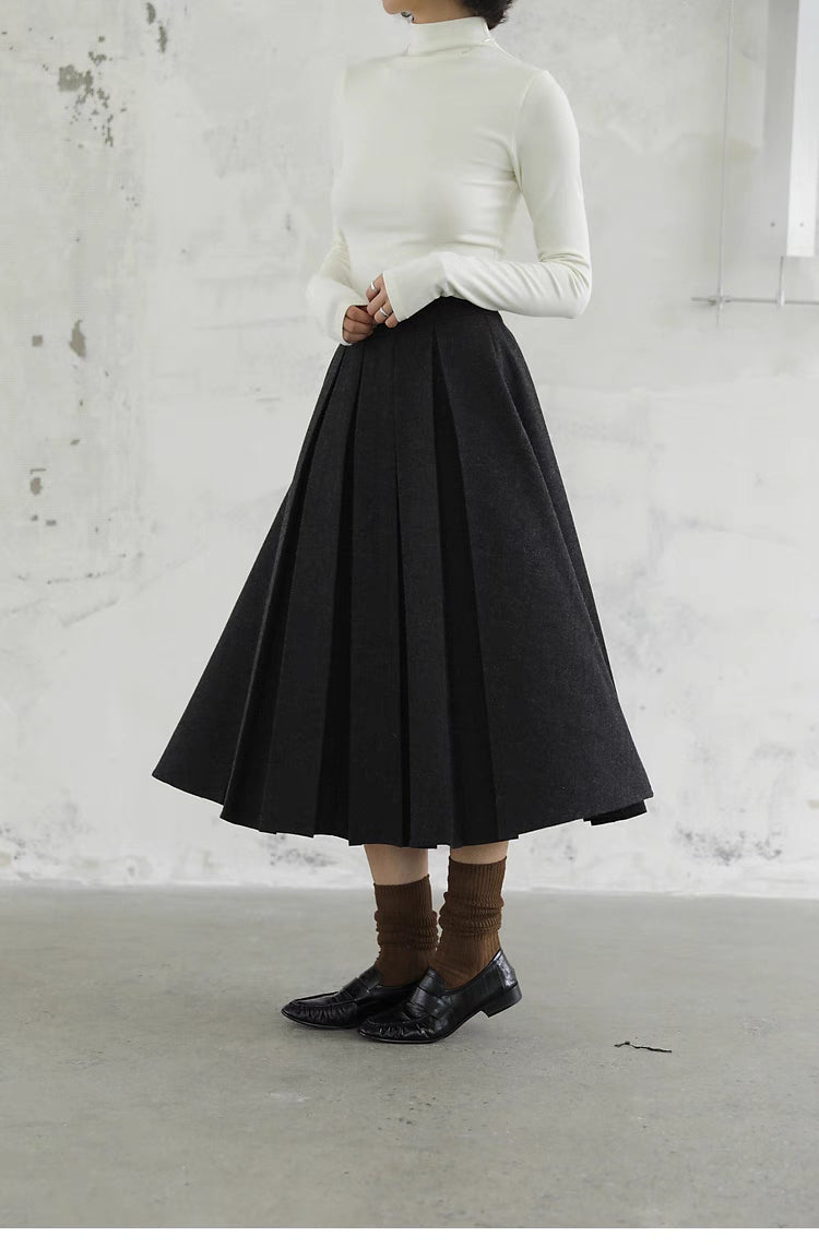 Elegant Tailored Vest & Pleated Skirt Set