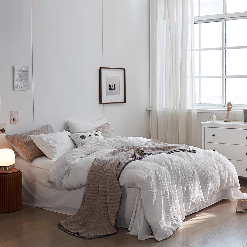 Waffle Weave Jacquard Duvet Cover & Sheet Set – Organic Cotton