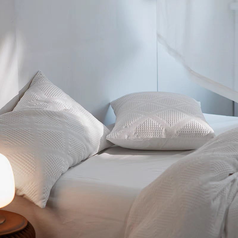 Waffle Weave Jacquard Duvet Cover & Sheet Set – Organic Cotton