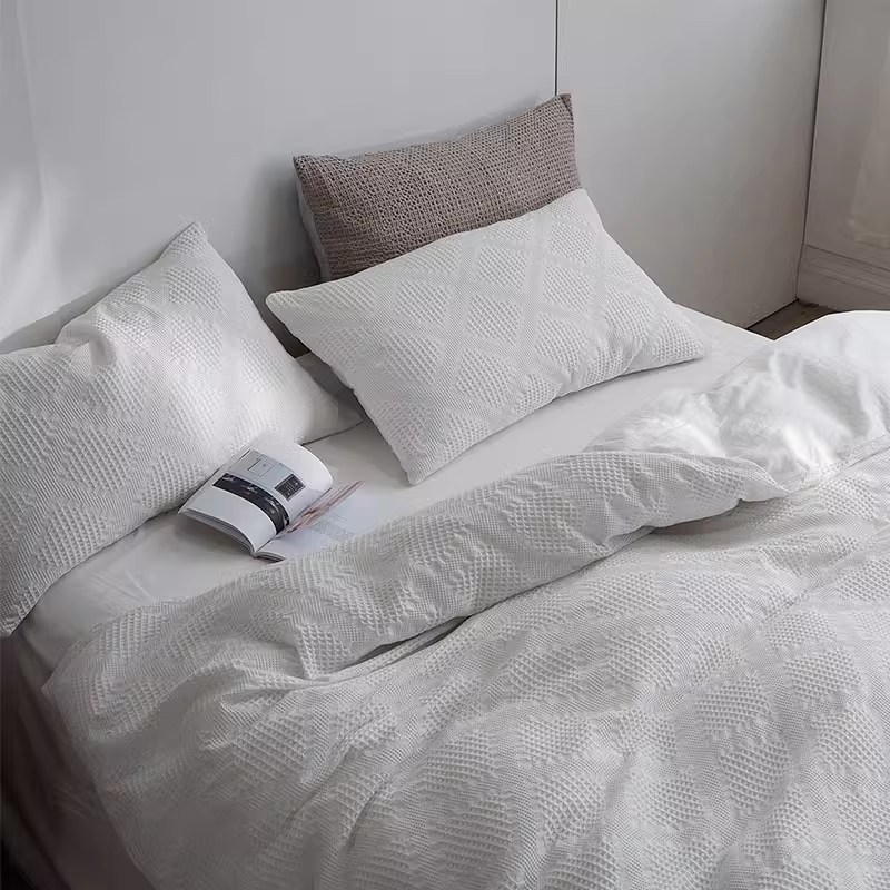 Waffle Weave Jacquard Duvet Cover & Sheet Set – Organic Cotton