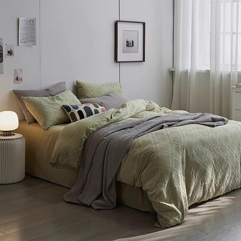 Waffle Weave Jacquard Duvet Cover & Sheet Set – Organic Cotton