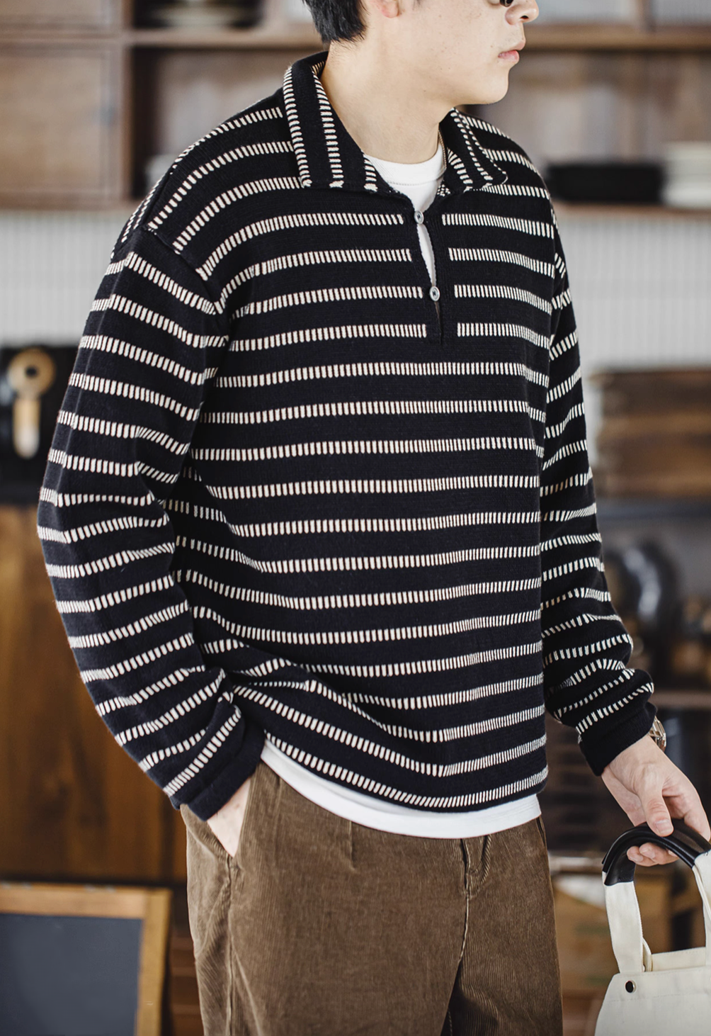 Arrow Feather Knit Polo Sweater