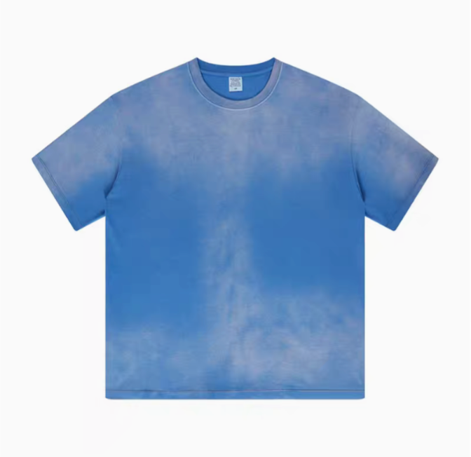 Casual gradient oversized t-shirt in blue front view