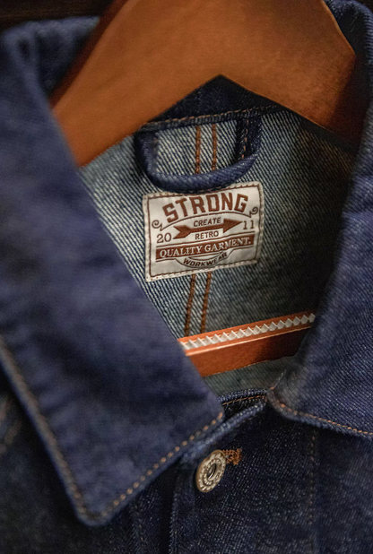 Close-up of collar label showing Strong Retro Quality Garment