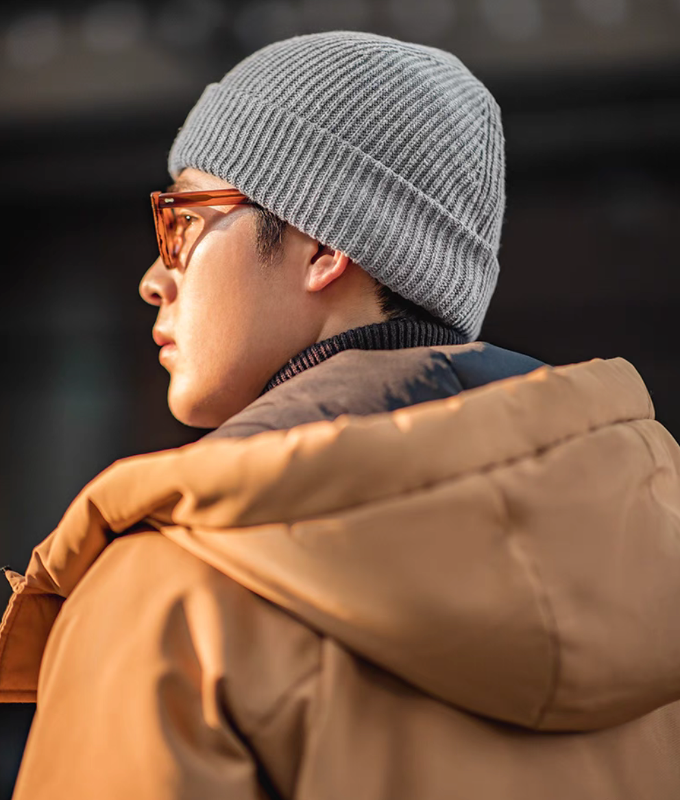 Classic Ribbed Knit Beanie with Logo Detail