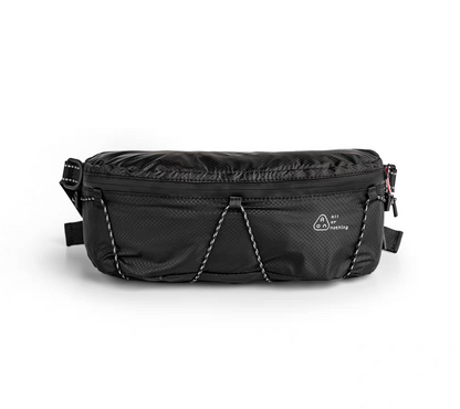 Front view of AON Urban Air Sling in black with reflective rope detail