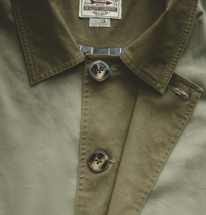 Close-up of contrast collar and button details