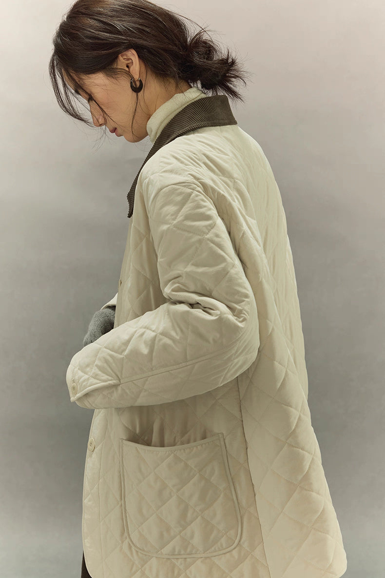 side detail showing oversized patch pocket and quilt texture