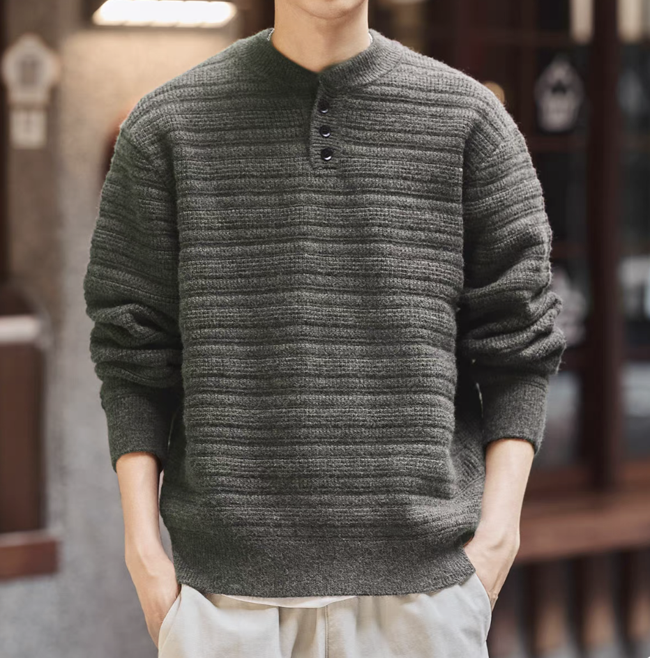 Men’s forest green textured Henley knit sweater – mock neck with 3 buttons.