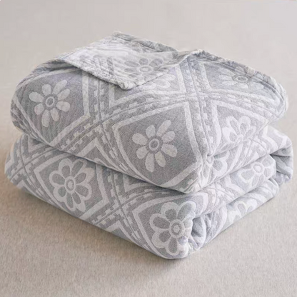 Nature Cotton Quilt Light Gray Chrysanthemum folded breathable cotton gauze jacquard quilt